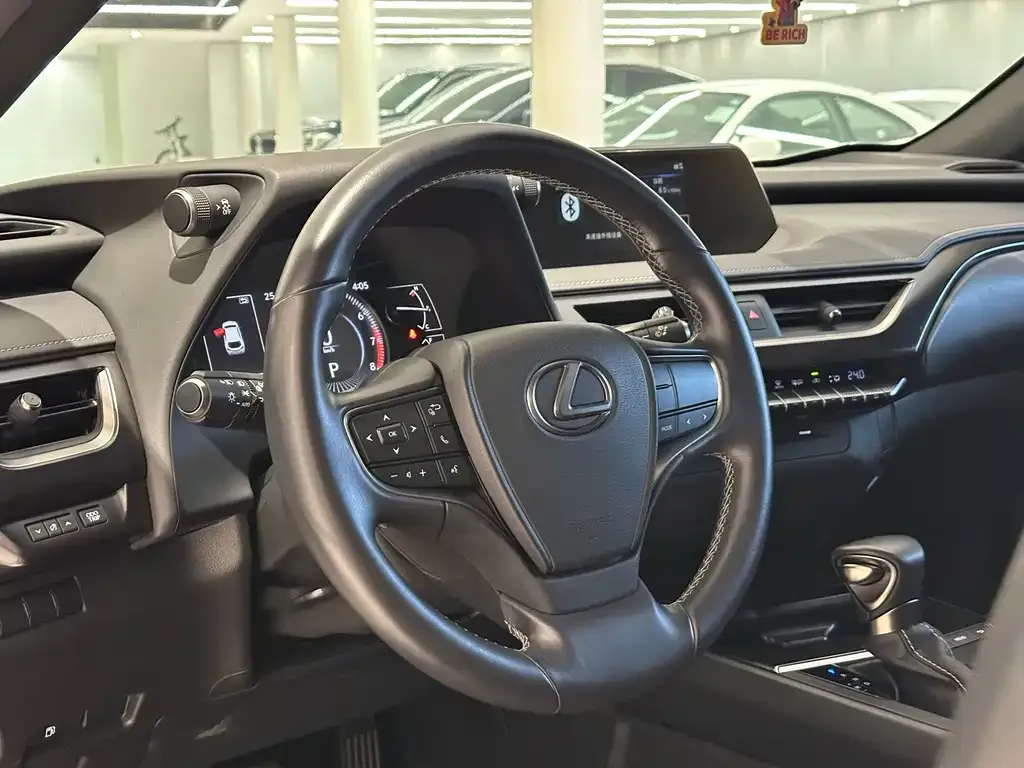 Lexus UX 2022 из CN, фото 2