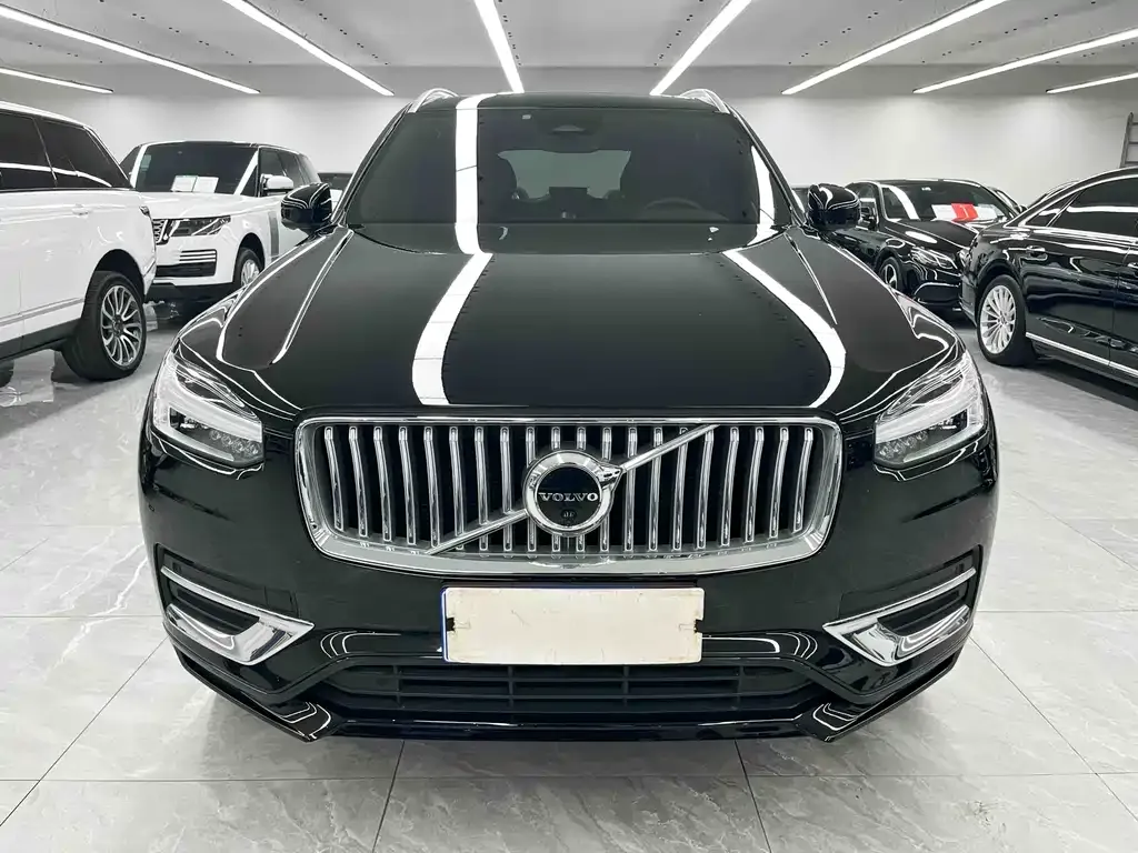 Volvo XC90 2023 из CN, фото 8