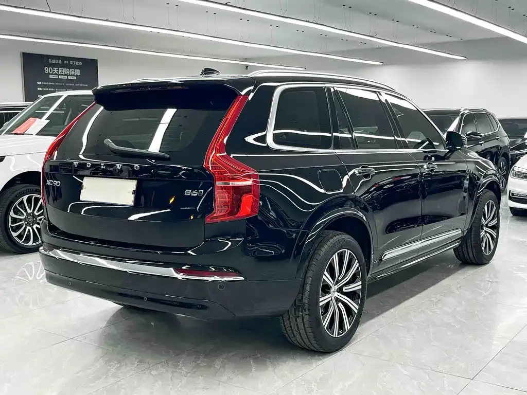 Volvo XC90 2023 из CN, фото 6