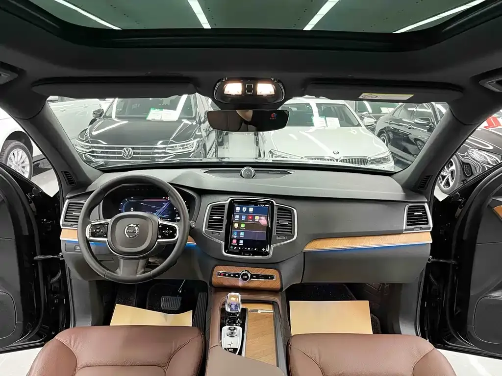 Volvo XC90 2023 из CN, фото 4