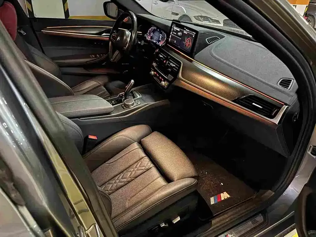 BMW 5 Series (Import) 2021 из CN, фото 4