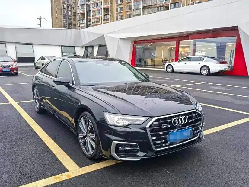 Audi A6L 2024 из CN, фото 6
