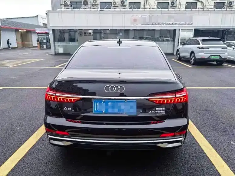 Audi A6L 2024 из CN, фото 7