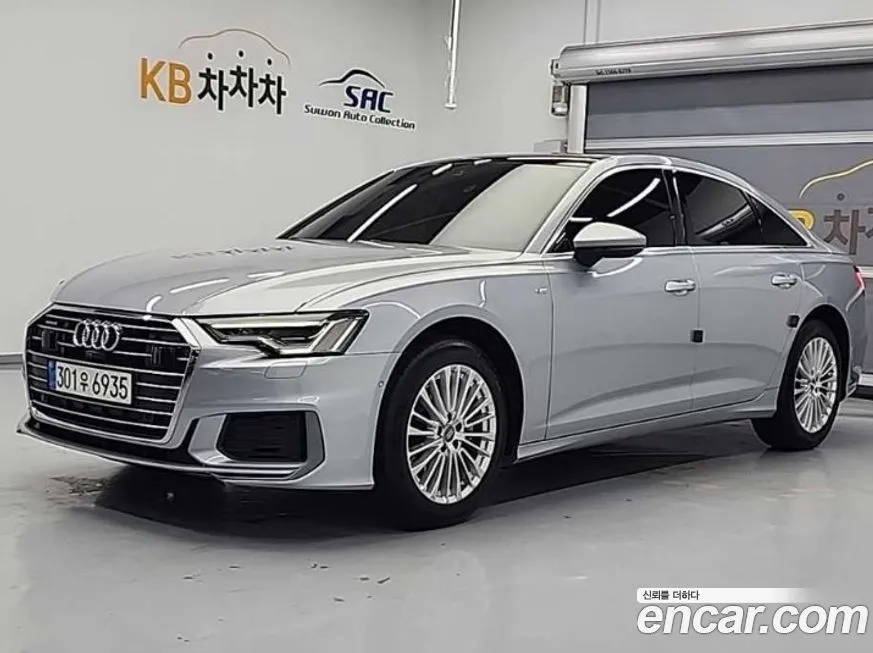 Audi A6 — фото 1