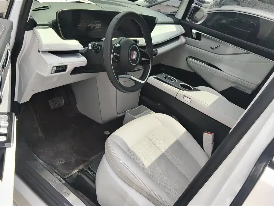 Buick GL8 Hybrid — фото 10