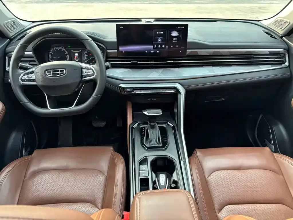 Geely Vision X6 — фото 10