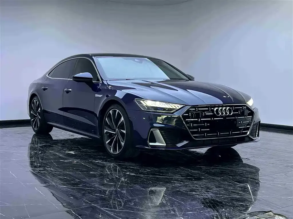 Audi A7L — фото 6