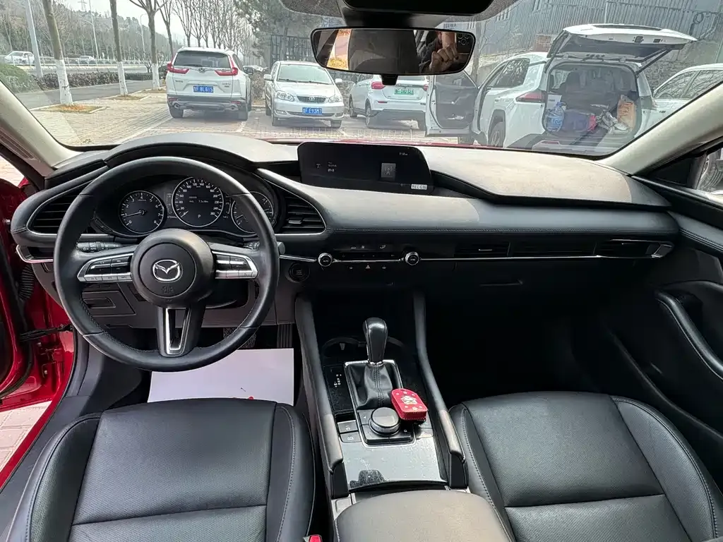 Mazda 3 Axela 2021 из CN, фото 5