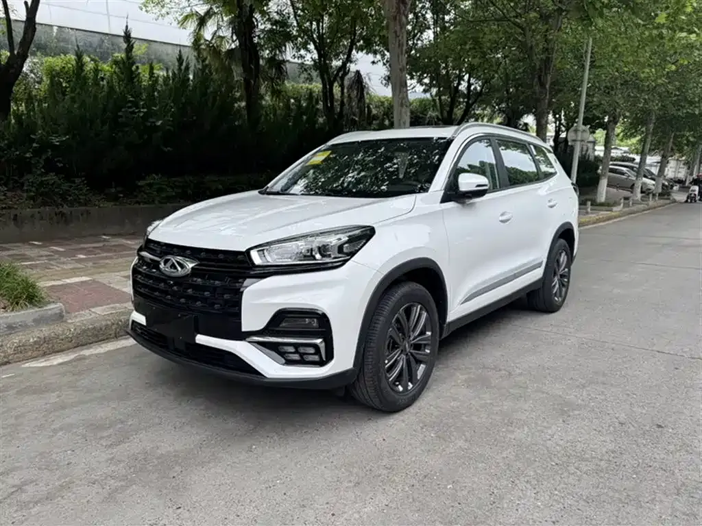 Chery Tiggo 8 — фото 3