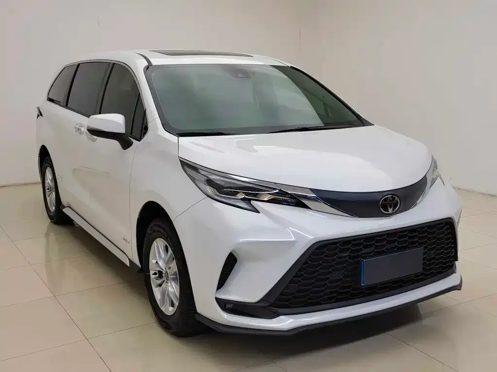 Toyota Granvia 2024 из CN, фото 10