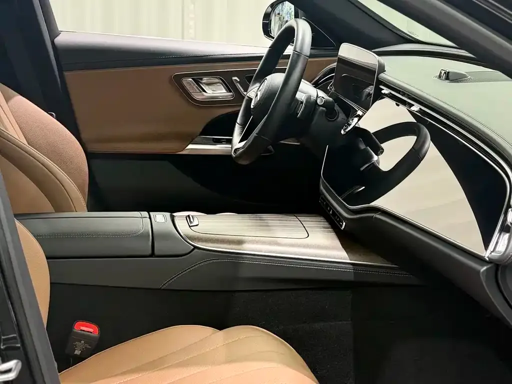 Mercedes-Benz E-Class 2024 из CN, фото 8