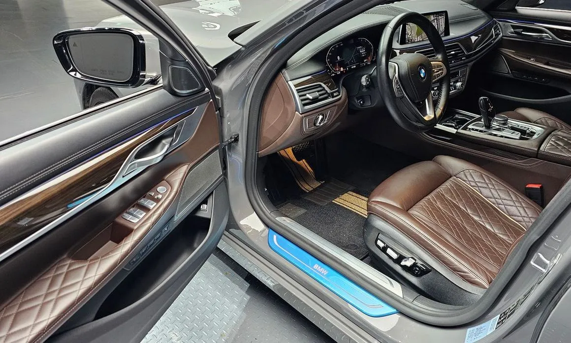 BMW 7-Series 2021 из KR, фото 9