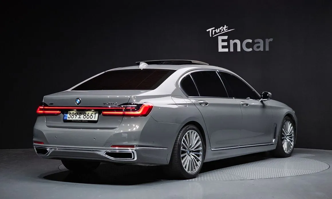 BMW 7-Series 2021 из KR, фото 3
