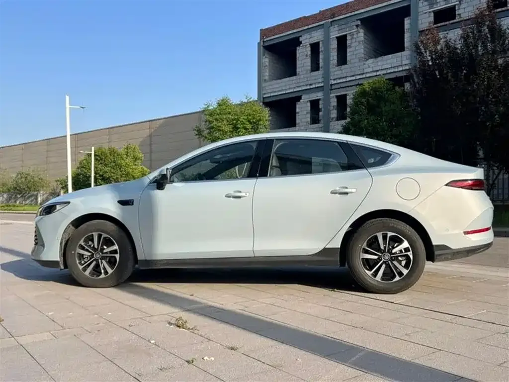 BYD Qin PLUS — фото 3