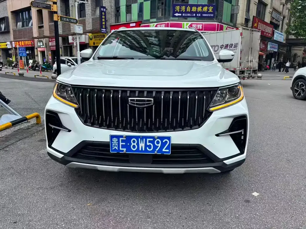 Geely Vision X6 — фото 8