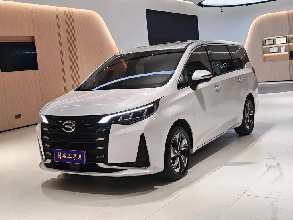 GAC Motor Trumpchi M6 — фото 1