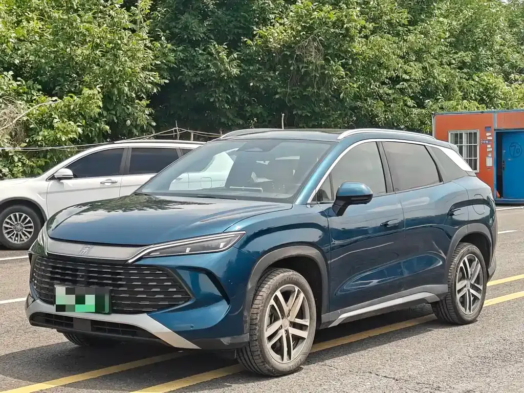 BYD L DM-i