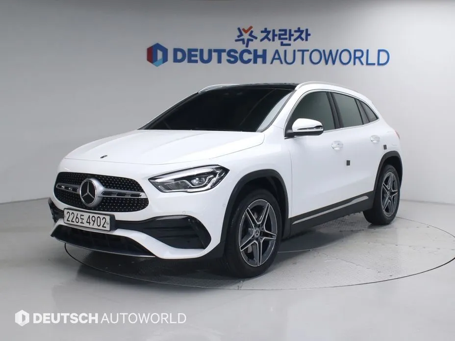 Mercedes-Benz GLA-Class — фото 1