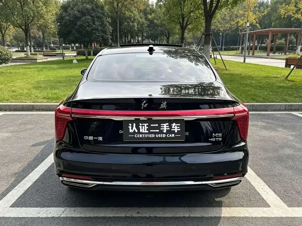 Hongqi H5 — фото 7