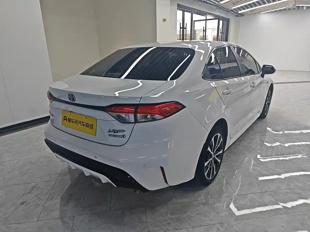 Toyota Levin — фото 10