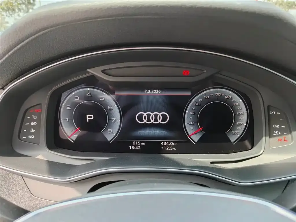 Audi A7 — фото 2