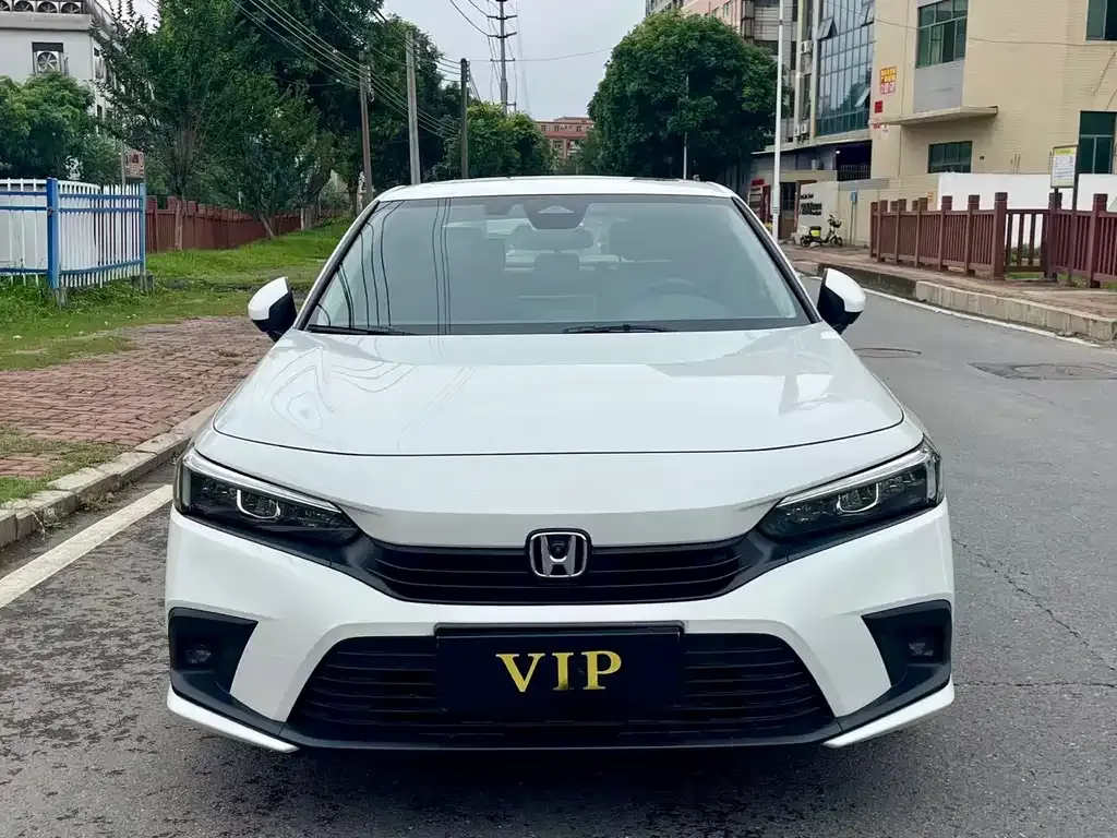 Honda Civic — фото 10