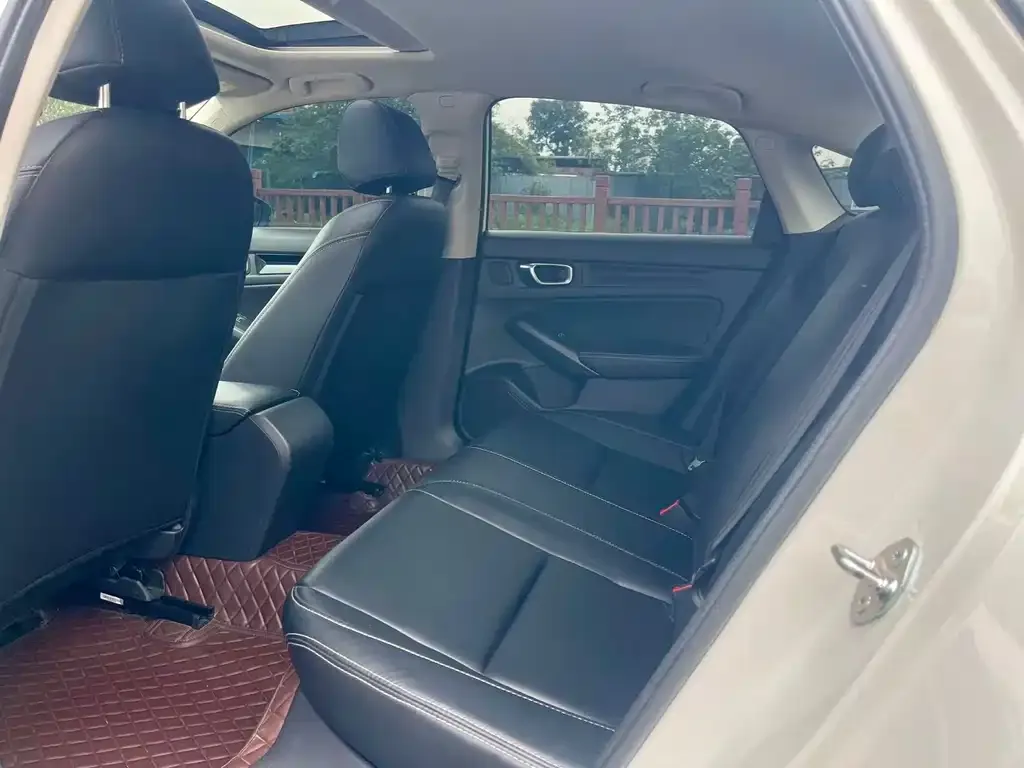 Honda Civic — фото 2