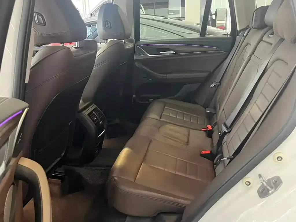 BMW X3 2021 из CN, фото 8