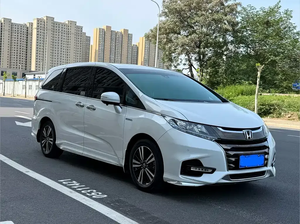 Honda Odyssey — фото 4