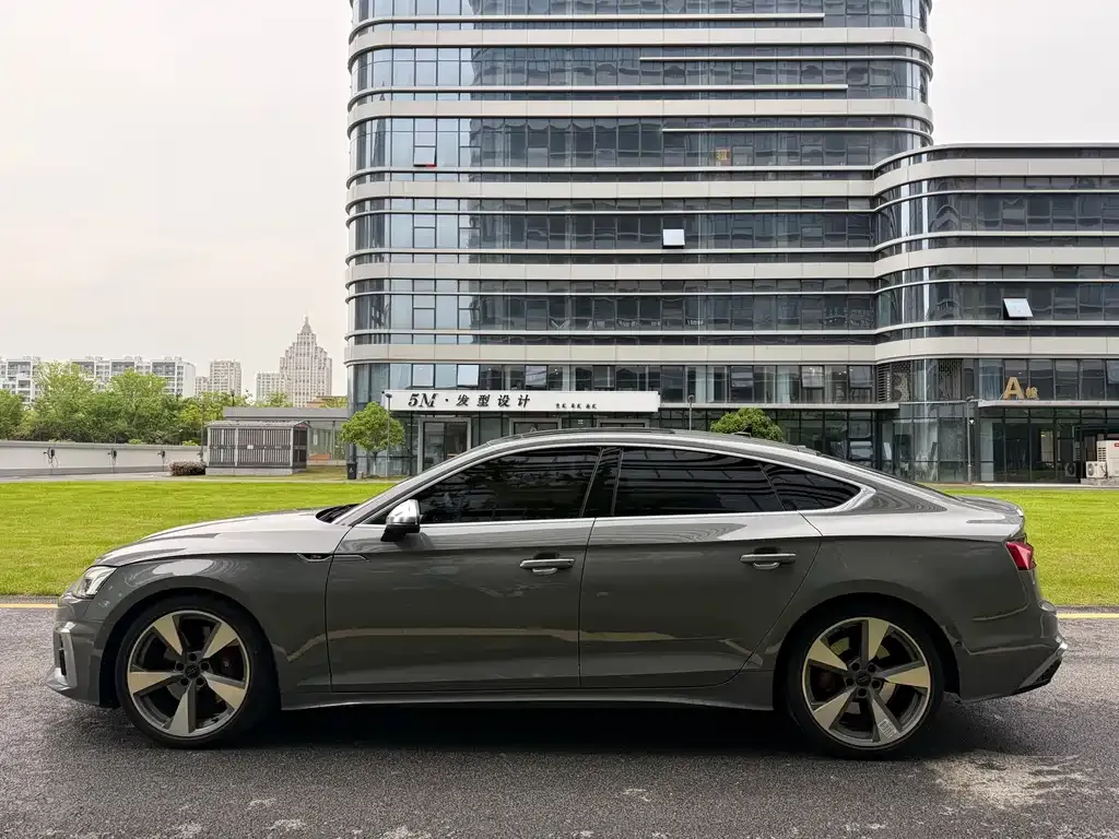 Audi S5 2021 из CN, фото 6