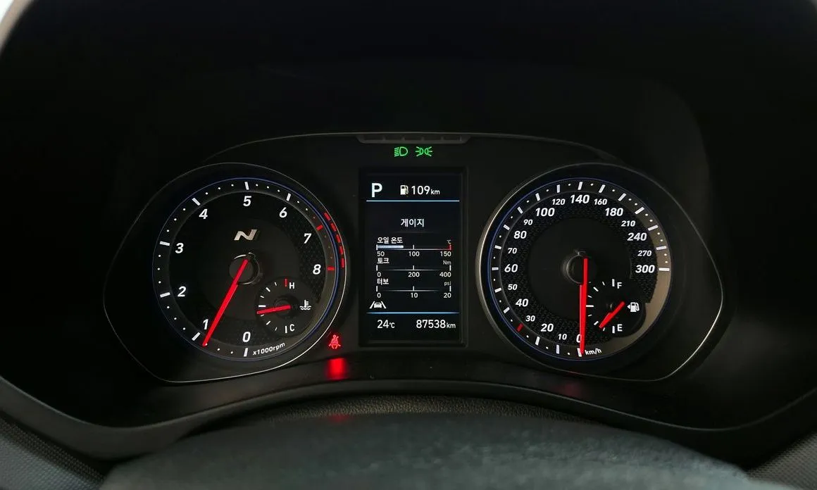 Hyundai Veloster 2021 из KR, фото 7