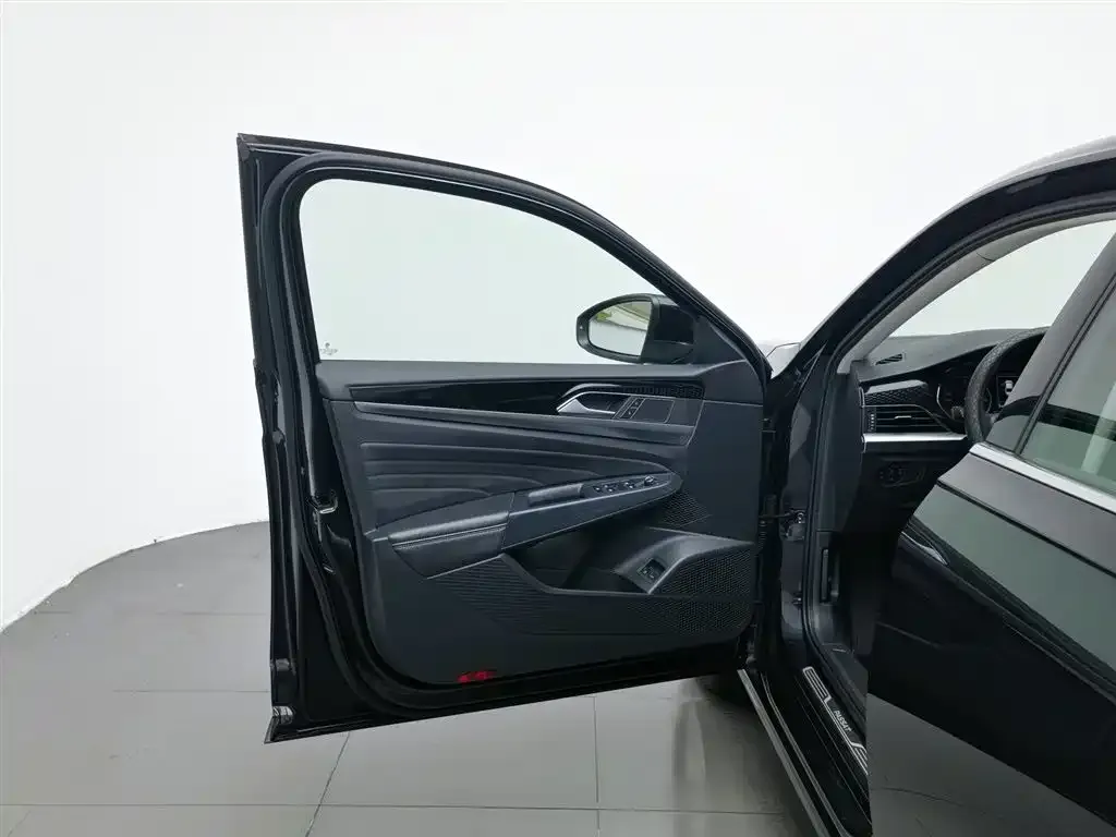 Volkswagen 帕萨特插电混动 — фото 5