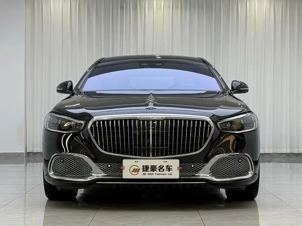 Mercedes-Benz S-Class — фото 1
