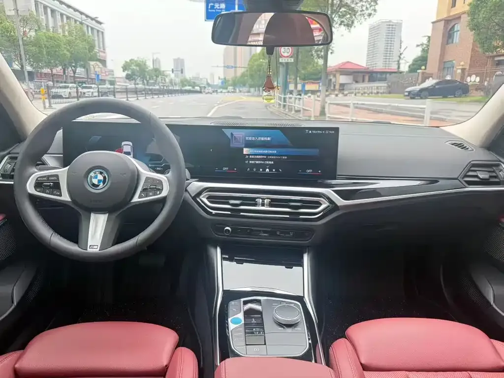 BMW i3 — фото 3