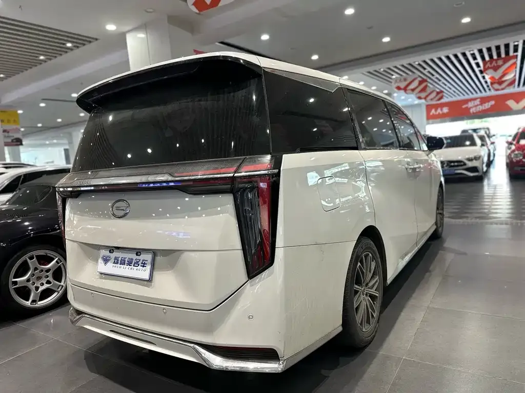 GAC Motor Trumpchi M8 — фото 6