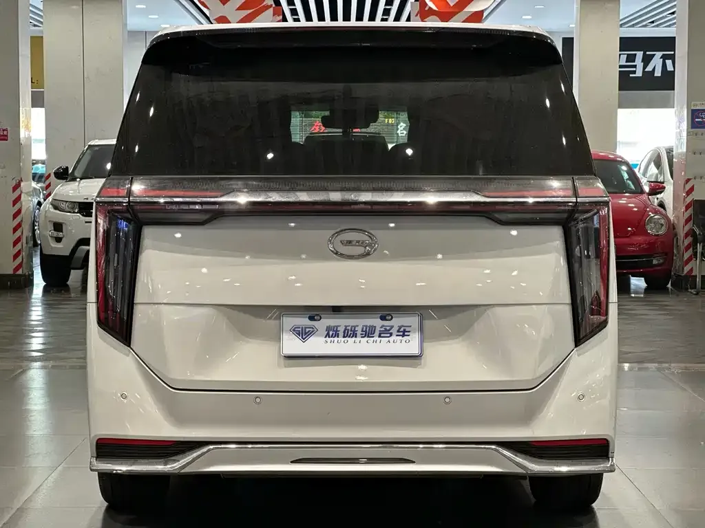 GAC Motor Trumpchi M8 — фото 3