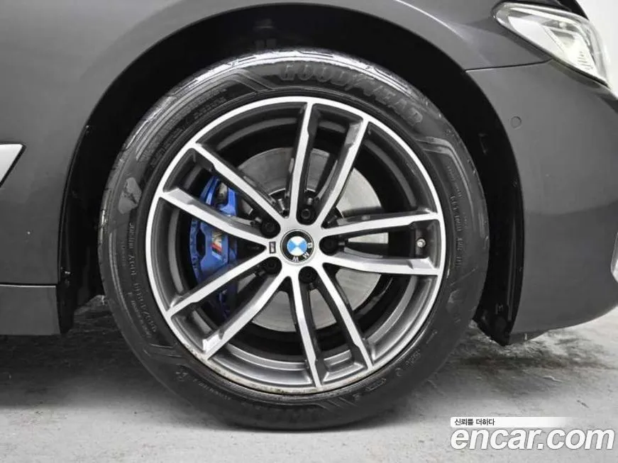 BMW 5-Series 2023 из KR, фото 5