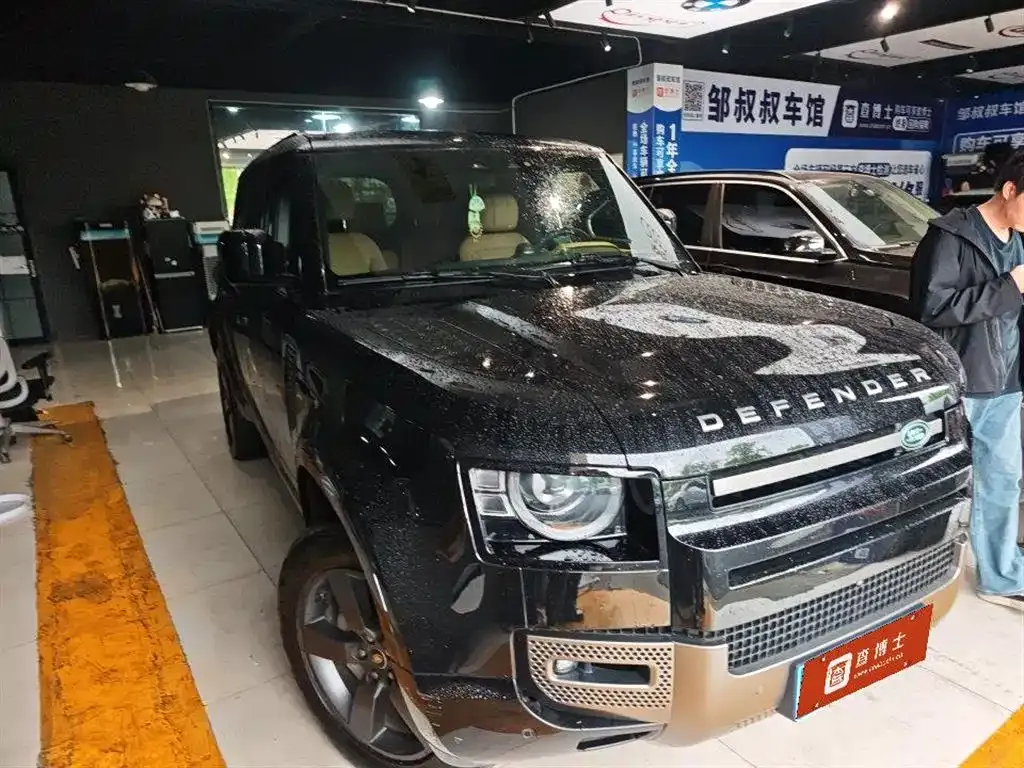 Land Rover Defender — фото 5