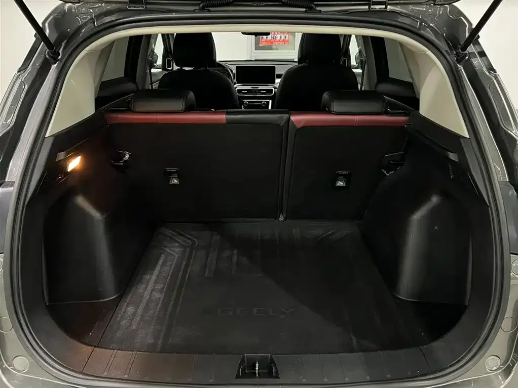 Geely Binyue 2022 из CN, фото 4