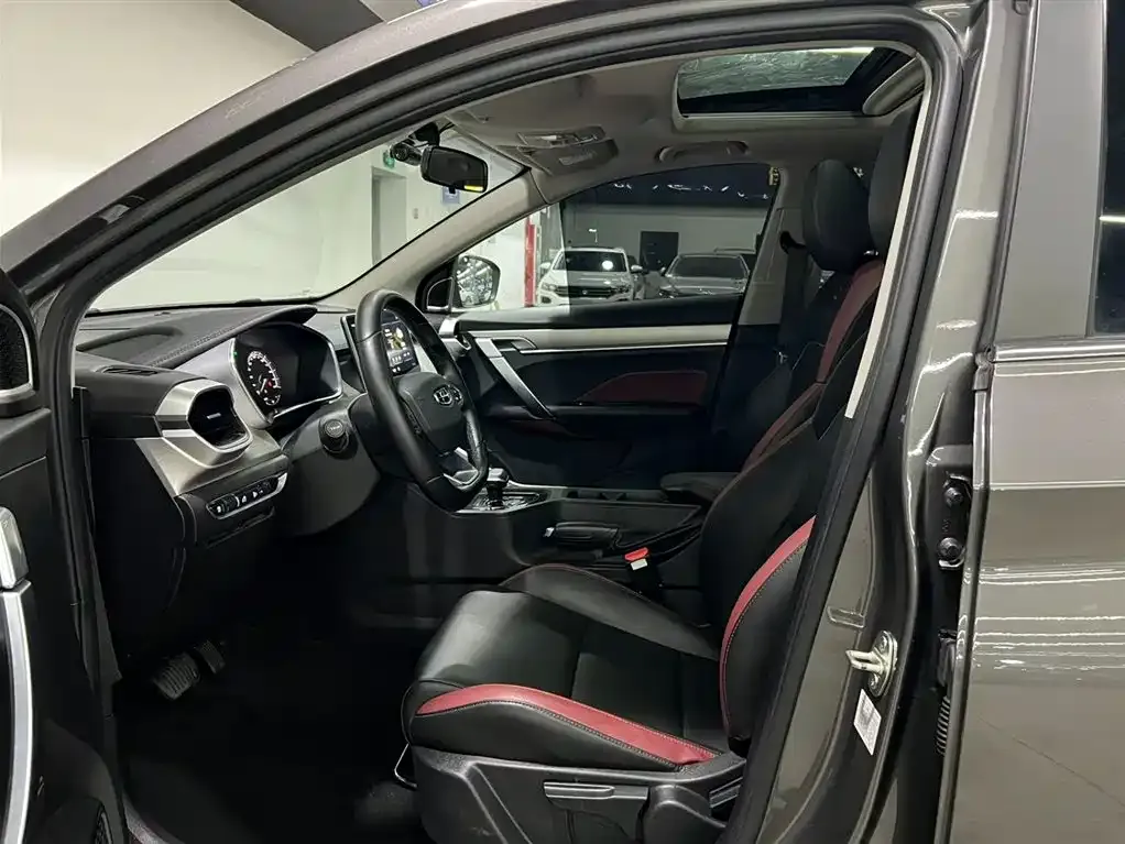 Geely Binyue 2022 из CN, фото 8