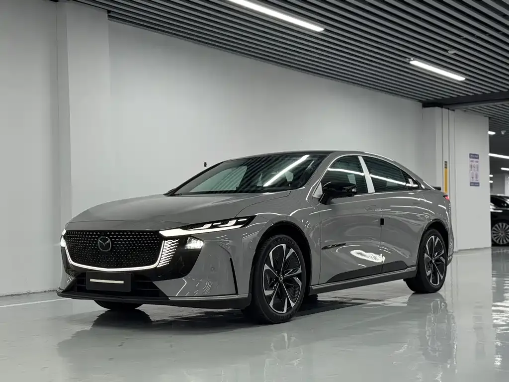 Mazda EZ-6