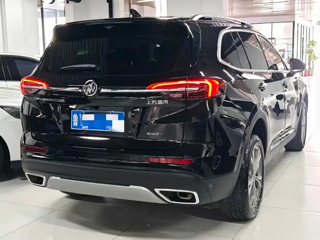 Buick Envision Plus — фото 2