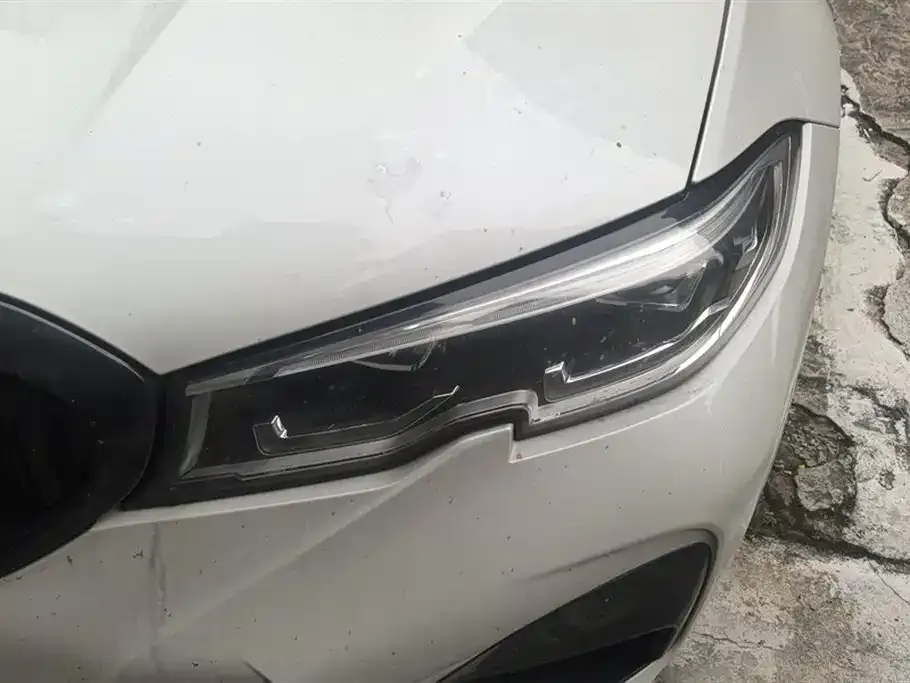 BMW 3 Series 2022 из CN, фото 6