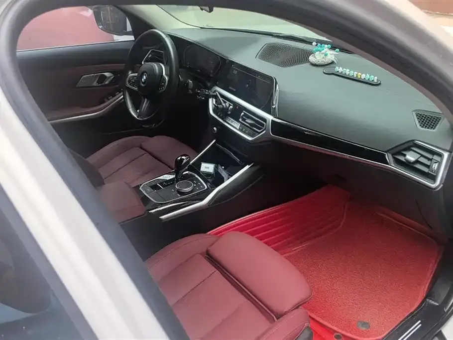BMW 3 Series 2022 из CN, фото 4