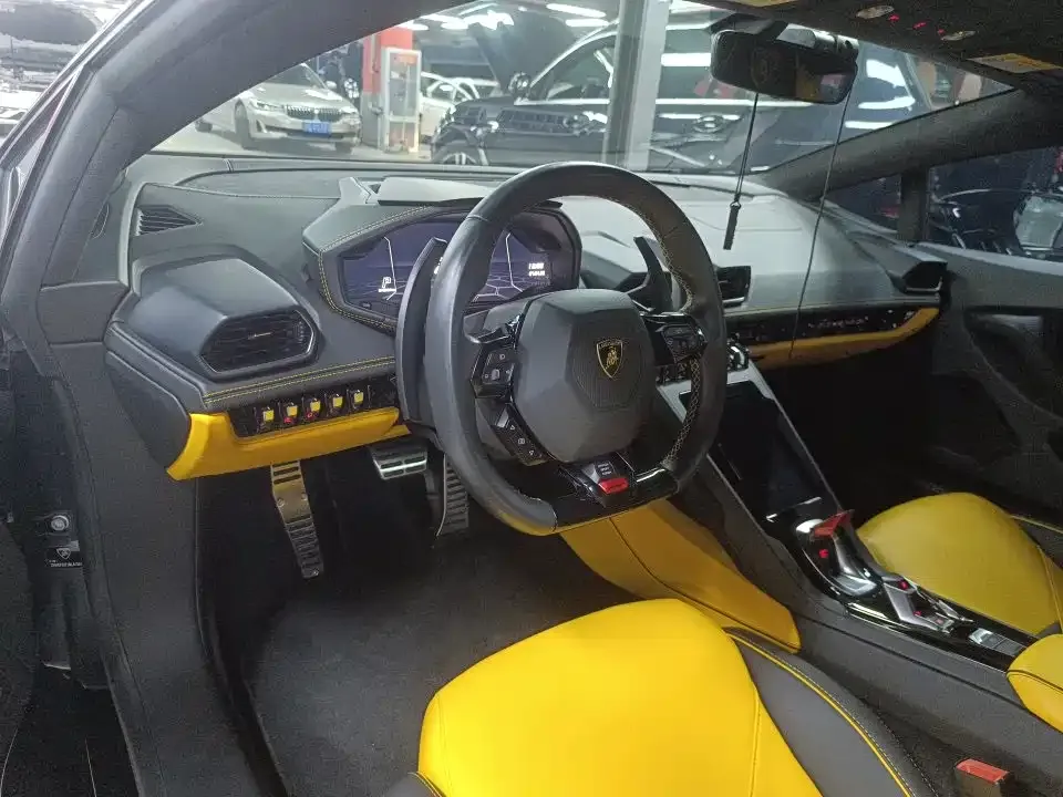 Lamborghini Huracan — фото 3