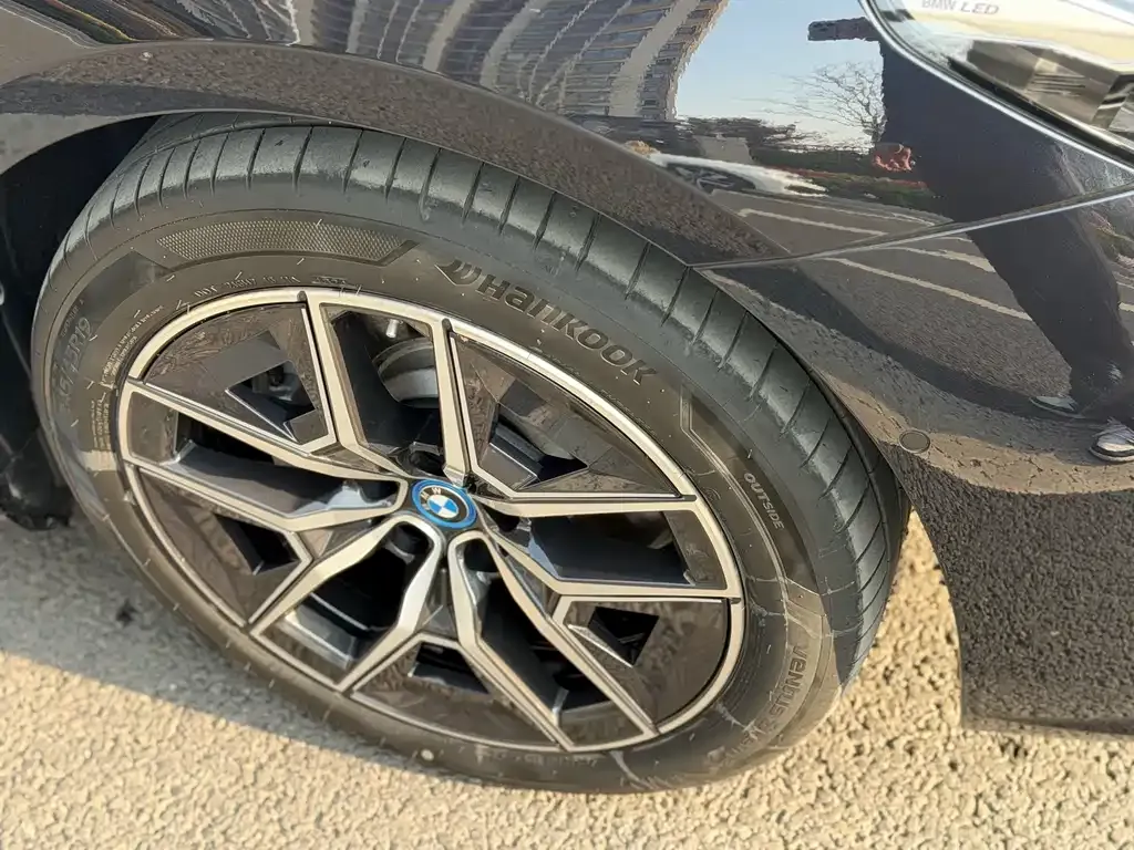 BMW i5 2025 из CN, фото 7