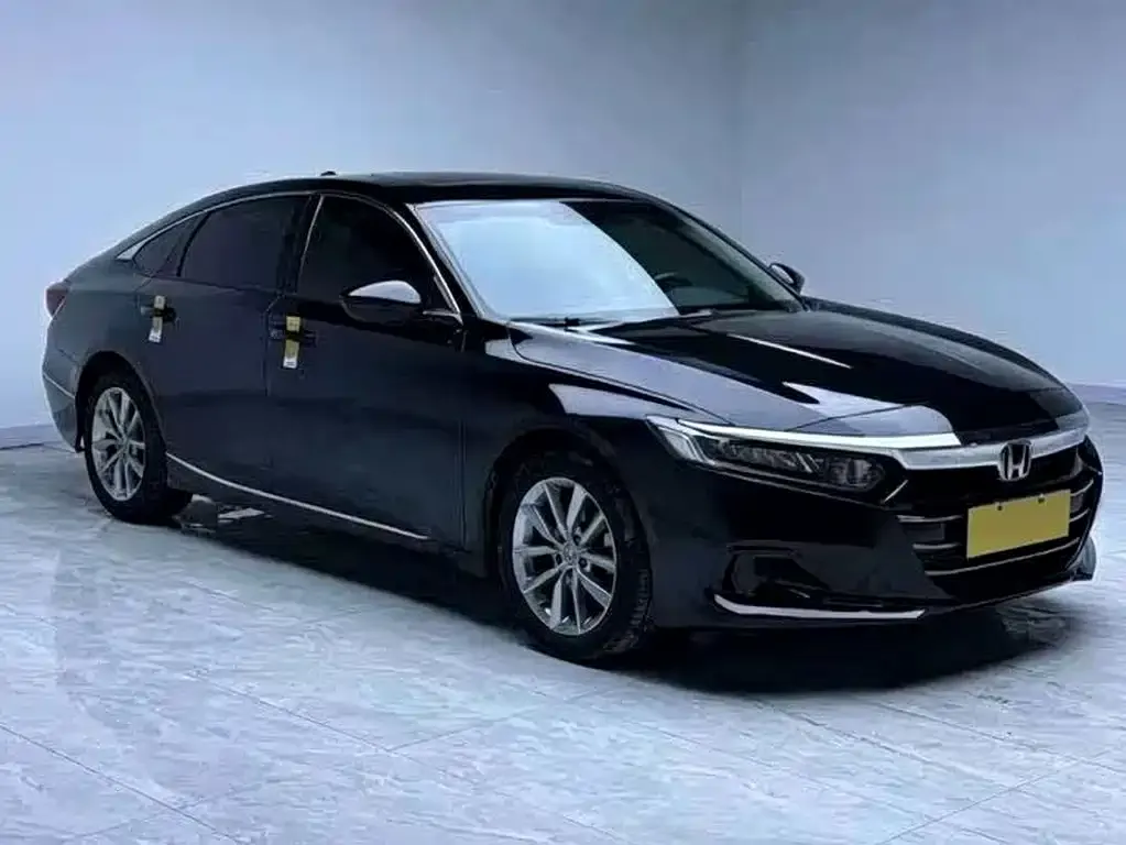 Honda Accord — фото 7