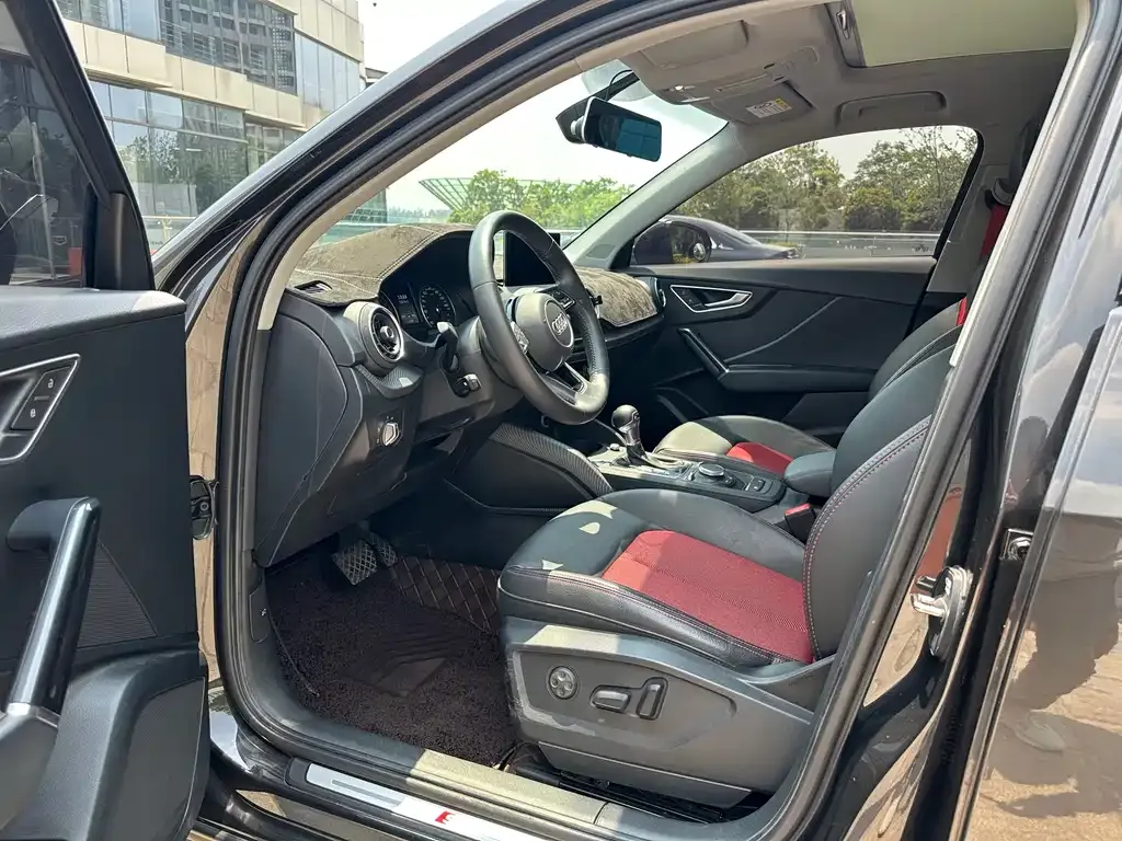 Audi Q2L 2021 из CN, фото 9