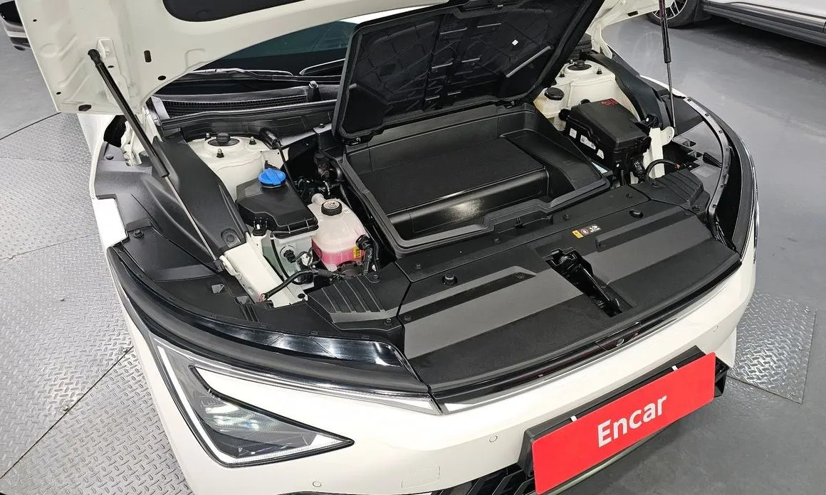 Kia EV6 2025 из KR, фото 8