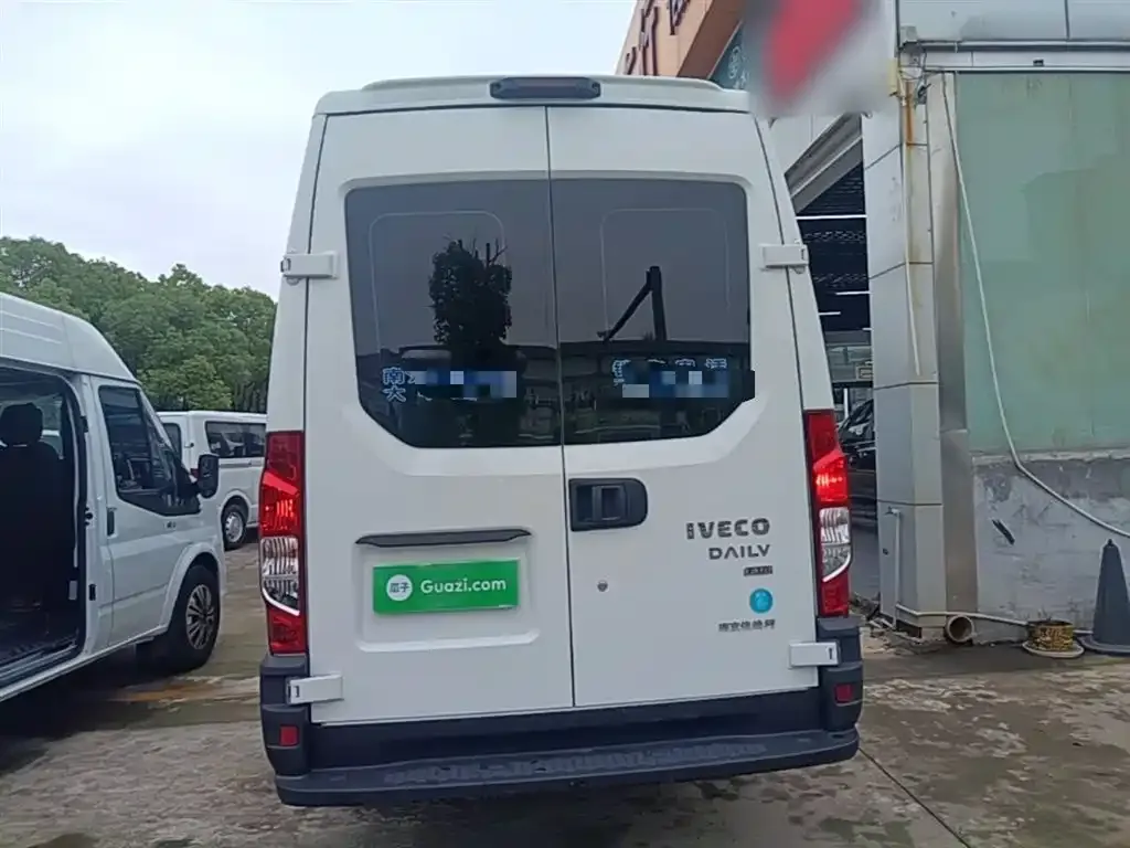 IVECO Ousheng 2025 из CN, фото 6